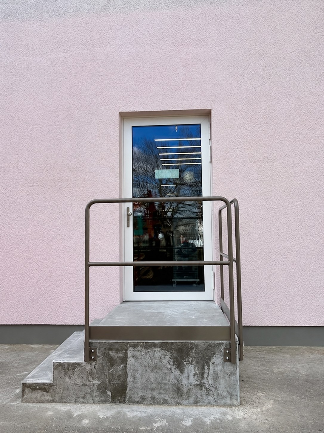 Neuer Notausgang aus den Verkaufsräumen von Coop Brittnau